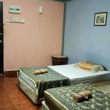 Chenang Lodge Motel Langkawi Esterno foto